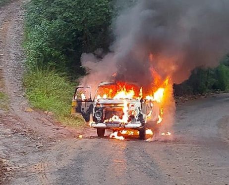 Mãe revela que já havia reclamado por diversas vezes com a Prefeitura sobre veículo que incendiou com crianças dentro