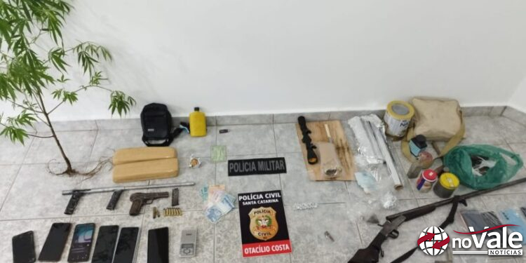 Operação conjunta entre Polícias Militar e Civil resulta em apreensão e cumprimento de mandados no Planalto Serrano