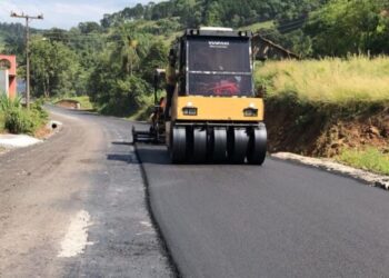 Vila São José começa receber camada asfáltica em Ouro
