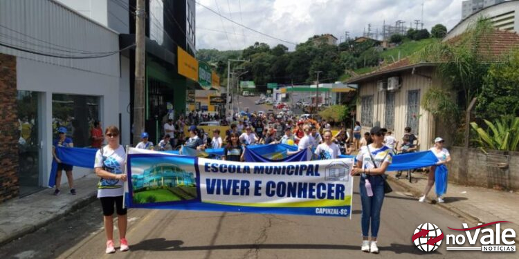 Escola Viver e Conhecer realiza com sucesso 18º Passeio Ciclístico “Viver Pedalando”