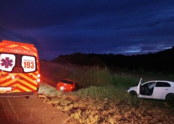 Acidente de trânsito na BR-282 deixa criança de 4 anos ferida