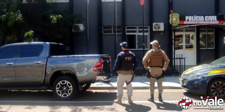 Picape roubada na capital e com placas clonadas é recuperada em Erval Velho