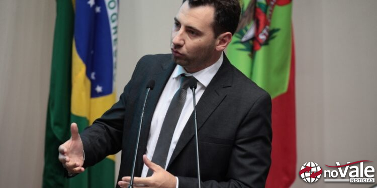 Ex-prefeito de Campos Novos Zancanaro assumirá a ALESC em agosto