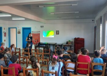 CONSEG Mirim promove palestra sobre cuidados com animais e combate à dengue