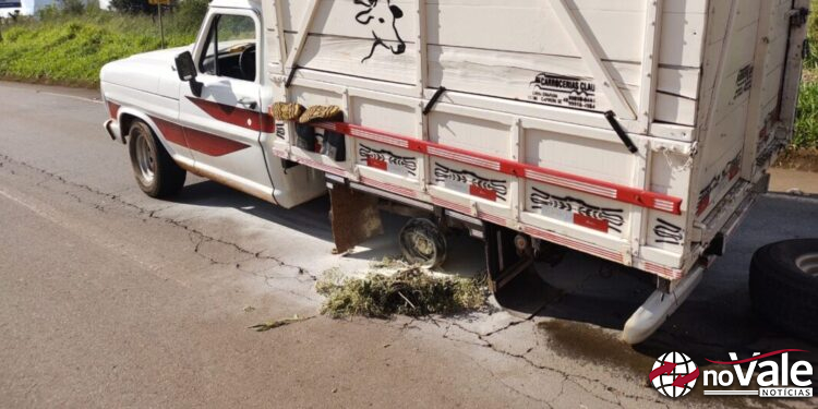 Princípio de incêndio em camionete é registrado na SC-467 em Capinzal