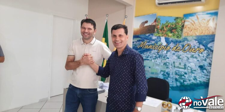 Rene Modena assume o comando da prefeitura do município de Ouro