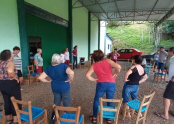 Grupo de idosos do Município de Ouro participa de várias atividades durante o mês de março