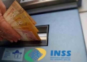 Beneficiários do INSS começam a receber 13º salário nesta semana; veja calendário