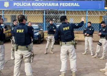 PRF inicia campanha Maio Amarelo, com ações educativas de trânsito