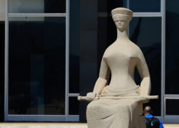 STF mantém multa do ex-presidente Bolsonaro de R$ 70 mil