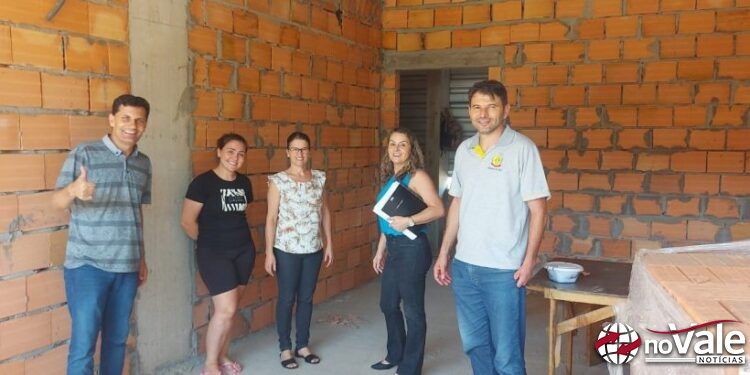 Obras de reforma e ampliação da Escola Municipal Felisberto Vilarino Dutra seguem em ritmo acelerado