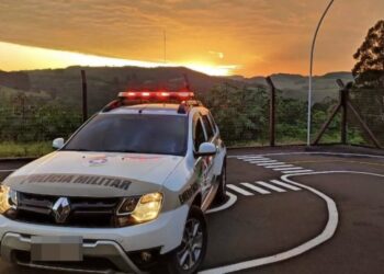 Homem com passagens policiais e que recentemente saiu do presídio é flagrado dirigindo sem habilitação em Capinzal