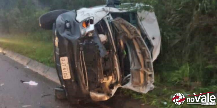 Ambulância de Ibiam sai da pista e deixa oito feridos em Campos Novos