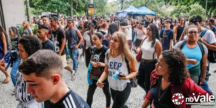 Divulgado nesta segunda-feira (13) o cronograma do Enem 2024
