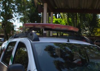 Homem abastece carro e foge sem pagar