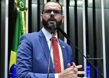 Seif pede perdão por ir ao show de Madonna: ‘Se decepcionaram comigo’