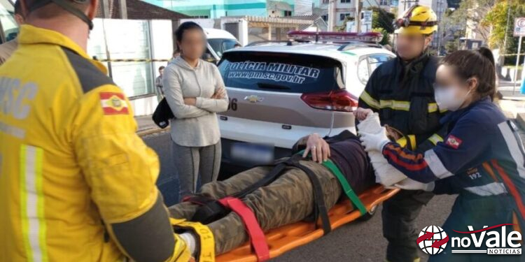 Telhado do AMU cai e deixa três pessoas feridas em Joaçaba