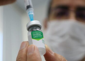 Secretaria da Saúde libera vacina contra a gripe para toda a população de SC maior de 6 meses de idade