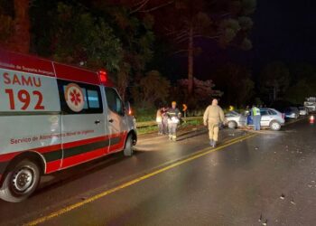 Jovem fica gravemente ferida em acidente de trânsito em Videira