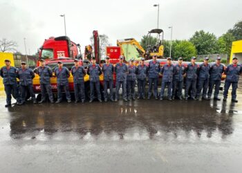 Corpo de Bombeiros de SC envia novo contingente para auxiliar nos resgates no Rio Grande do Sul