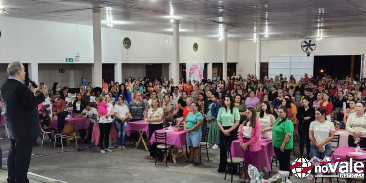 Homenagem às mães de Zortéa marca a noite de sexta-feira