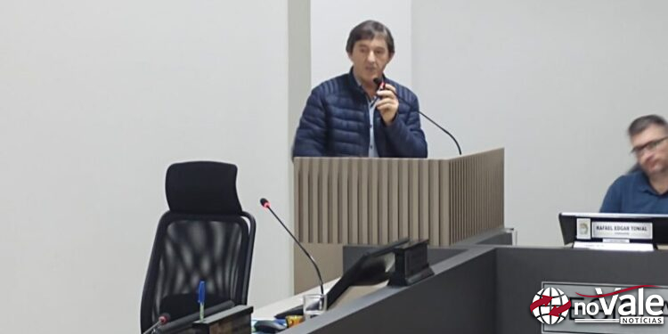 Vereador crítica ausência do Governador em área afetadas pela enxurrada após visita em Capinzal