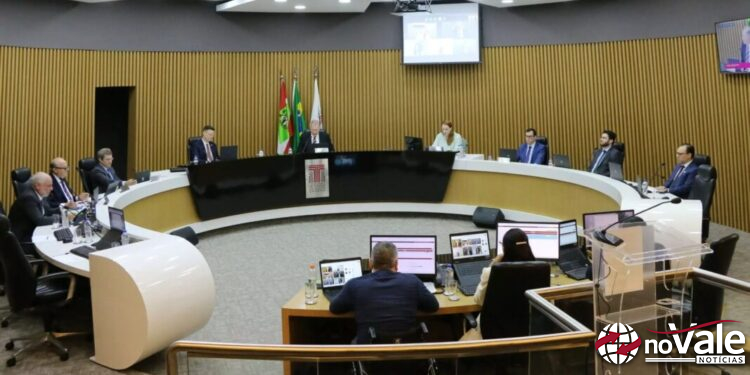 Contas de 2023 do Governo de Santa Catarina são aprovadas por unanimidade no Tribunal de Contas do Estado de Santa Catarina