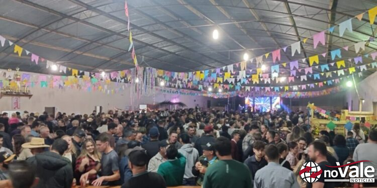 Escolas Frei Crispim e Santa Lúcia realizam neste sábado, o 11° Arraiá