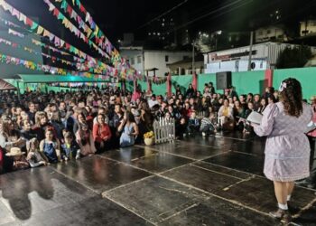 Festa junina da Escola Municipal Belisário Pena reúne grande público