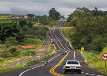 Pesquisa CNT de Rodovias começa a percorrer rodovias de SC para avaliar condições de tráfego