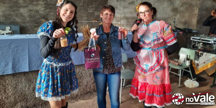 Associação Municipal das Mulheres Agricultoras de Capinzal (AMMAC) realiza com sucesso a primeira Festa Junina