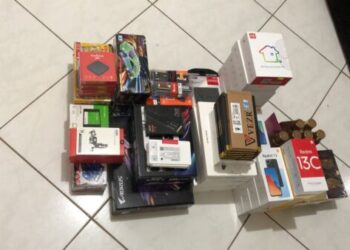 Polícia Militar apreende mercadorias ilegais do Paraguai na BR-282 em Campos Novos