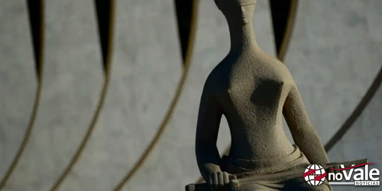 Entenda a decisão do STF sobre descriminalização do porte de maconha