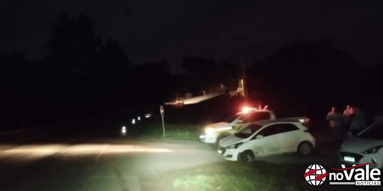 Colisão entre veículos é registrada na SC-467 em Capinzal