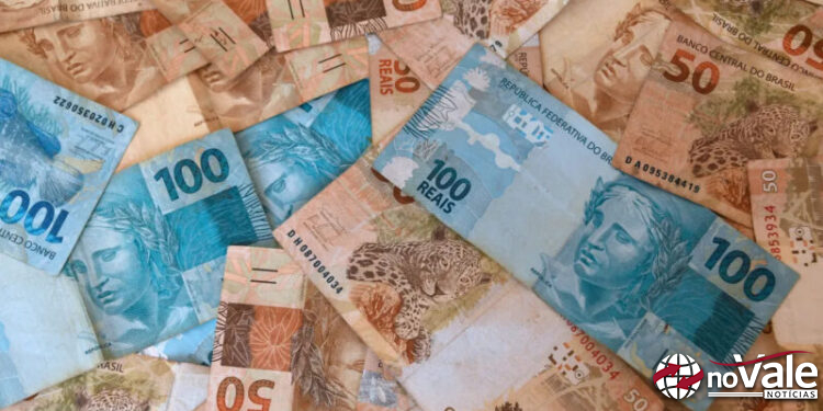 Brasileiros ainda possuem R$ 8,16 bilhões de valores a receber
