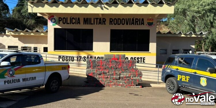 Ação conjunta da PRF e PMRv intercepta mais de uma tonelada de maconha no Oeste de SC