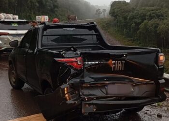 Colisão entre veículos é registrada em Vargem Bonita