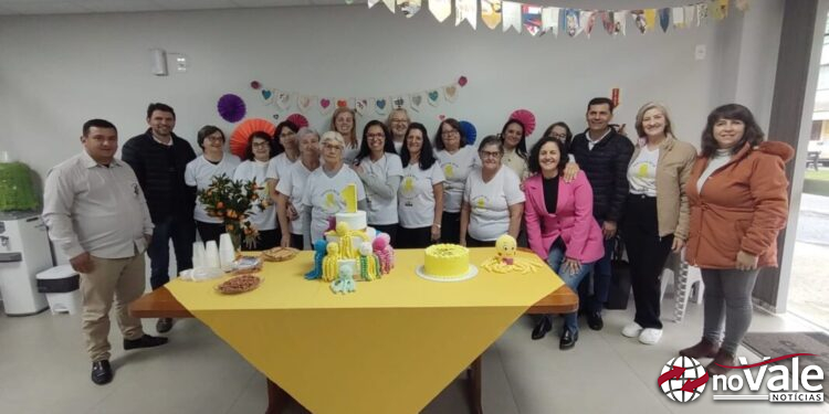 Projeto Octo Ouro “Tecendo com Amor” comemora um ano de atividades