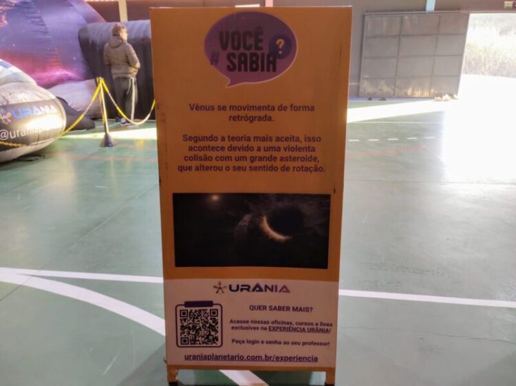 Alunos da Rede Municipal de Ensino de Zortéa exploram o universo com a Urania Planetário Móvel