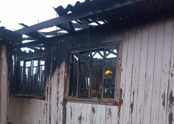 Incêndio atinge residência em Campos Novos