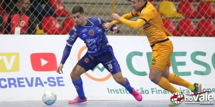 Joaçaba Futsal é superado pelo Magnus por 5 a 1