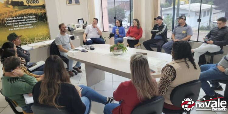 Comissão organizadora realiza quarta reunião preparatória da 39ª Festa do Colono