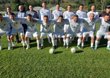 Master Capinzal vence mais uma no Estádio da Baixada Rubra