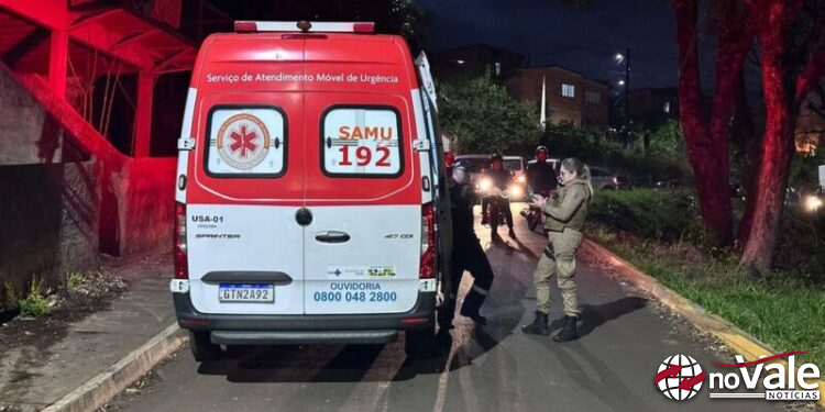 Motociclista atropela idoso em calçada em Joaçaba