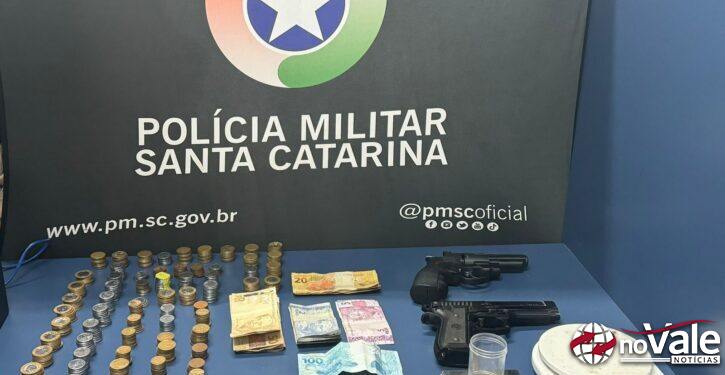Operações da Polícia Militar resultam em três prisões por tráfico de drogas em Caçador