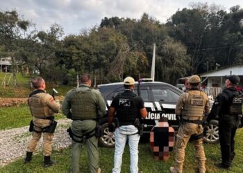Polícias Civil e Militar efetuam a prisão de foragidos investigados na Operação Anjo Negro em Campos Novos