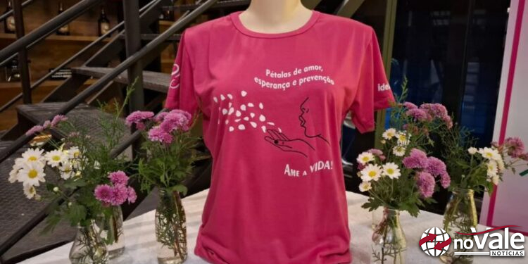 Rede Feminina já comercializou mais de 200 camisetas do Outubro Rosa