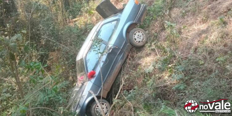 Saída de pista deixa pessoas feridas no interior de Rio das Antas