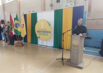 Ato cívico em comemoração ao Sete de Setembro é realizado em Ouro