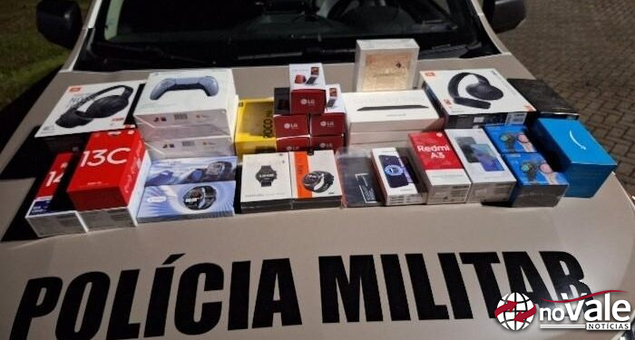 Veículo com eletrônicos suspeitos de descaminho é interceptado pela polícia em Campos Novos